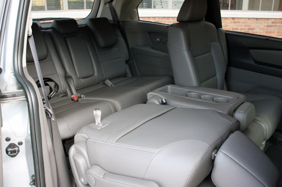  Honda Odyssey 2011 года  (фото 53 из 162)